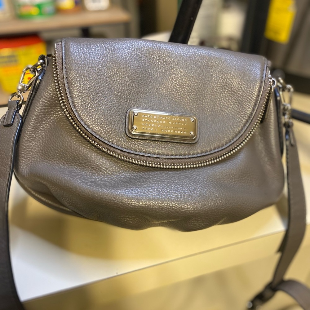 Soft Grey Leather Marc Jacob’s Crossbody Bag